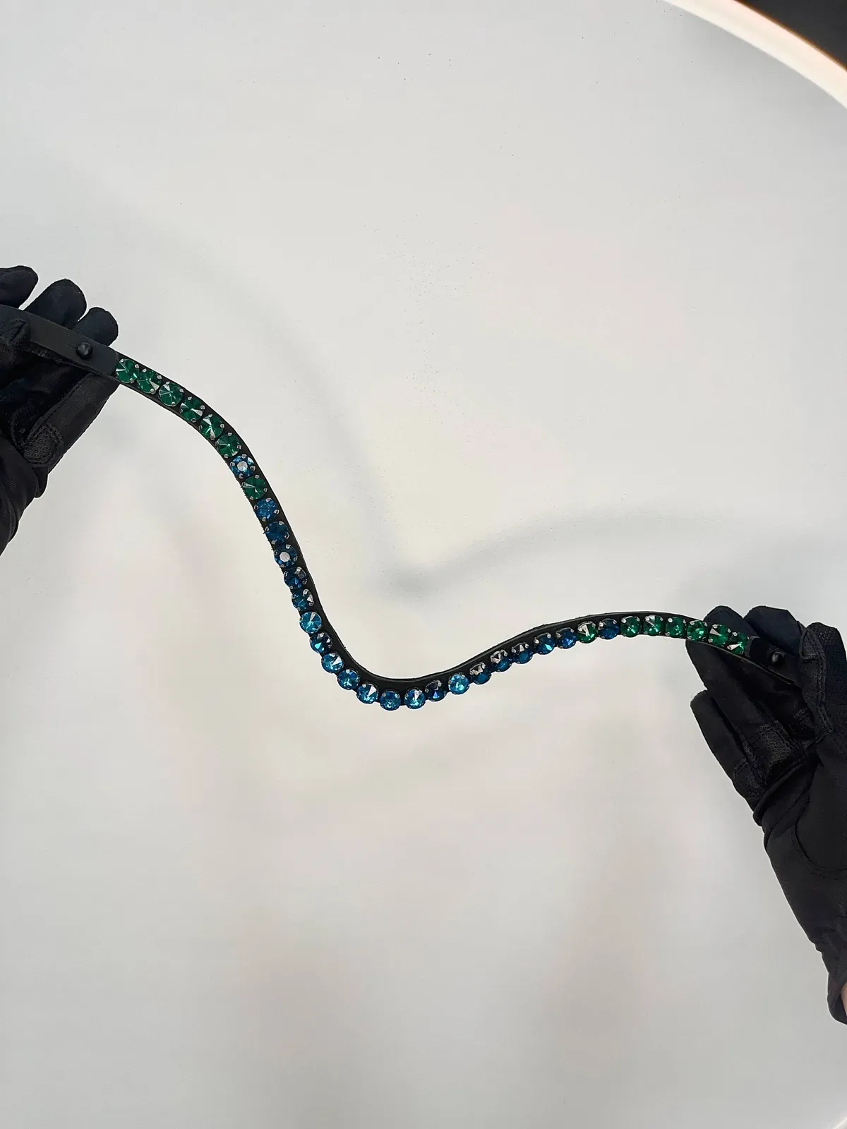 Налобник Kalipso с бирюзовым градиентом из страз, размер full (43 см)