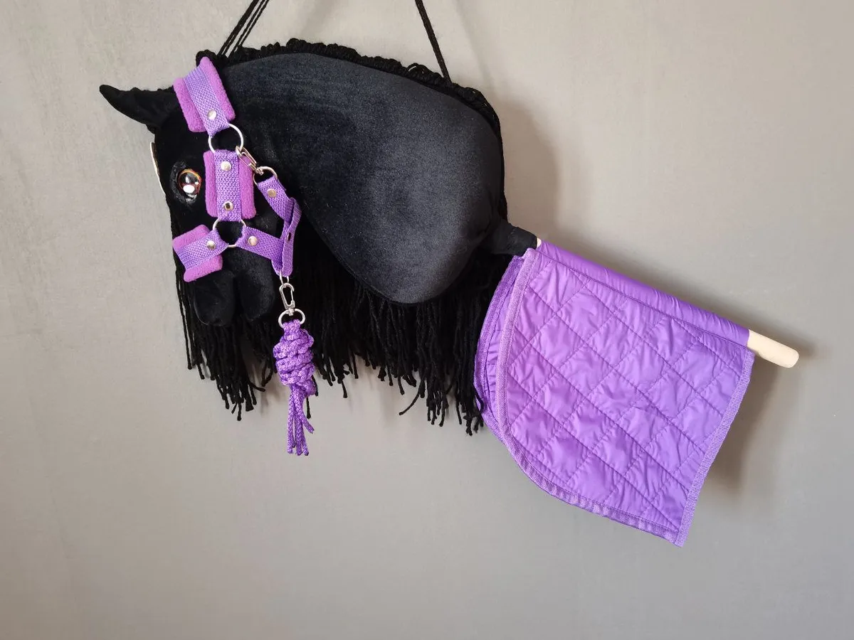 Сумка со щетками для хоббихорса