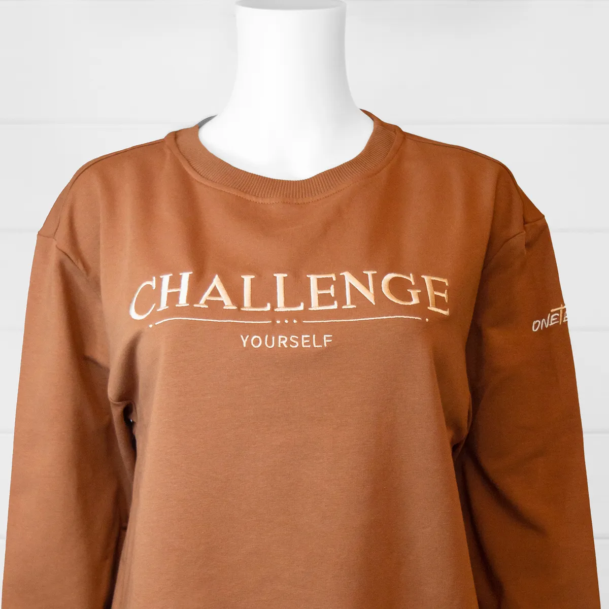 Свитшот. Challenge. Woman-S