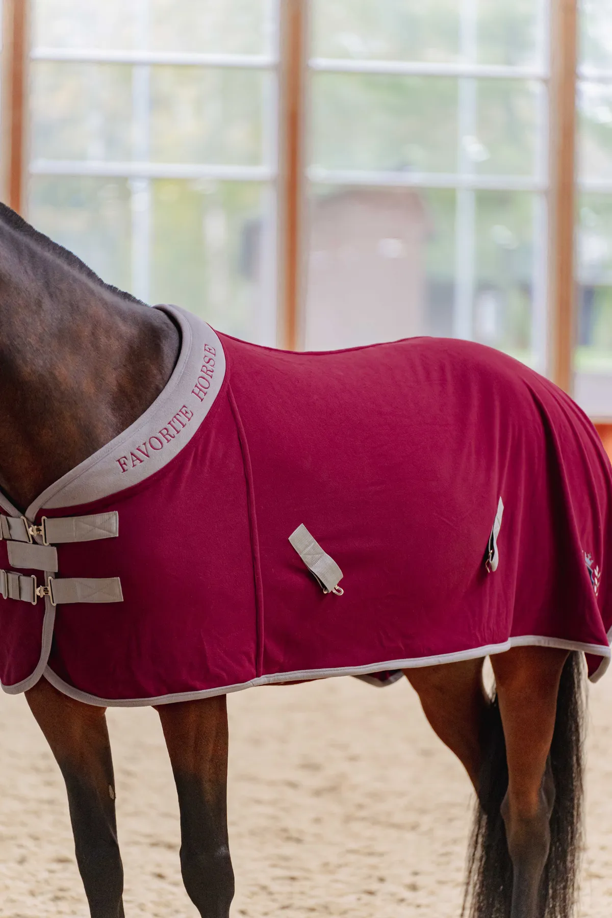 Попона флисовая FAVORITE HORSE Aristocratic (бордовая,145)