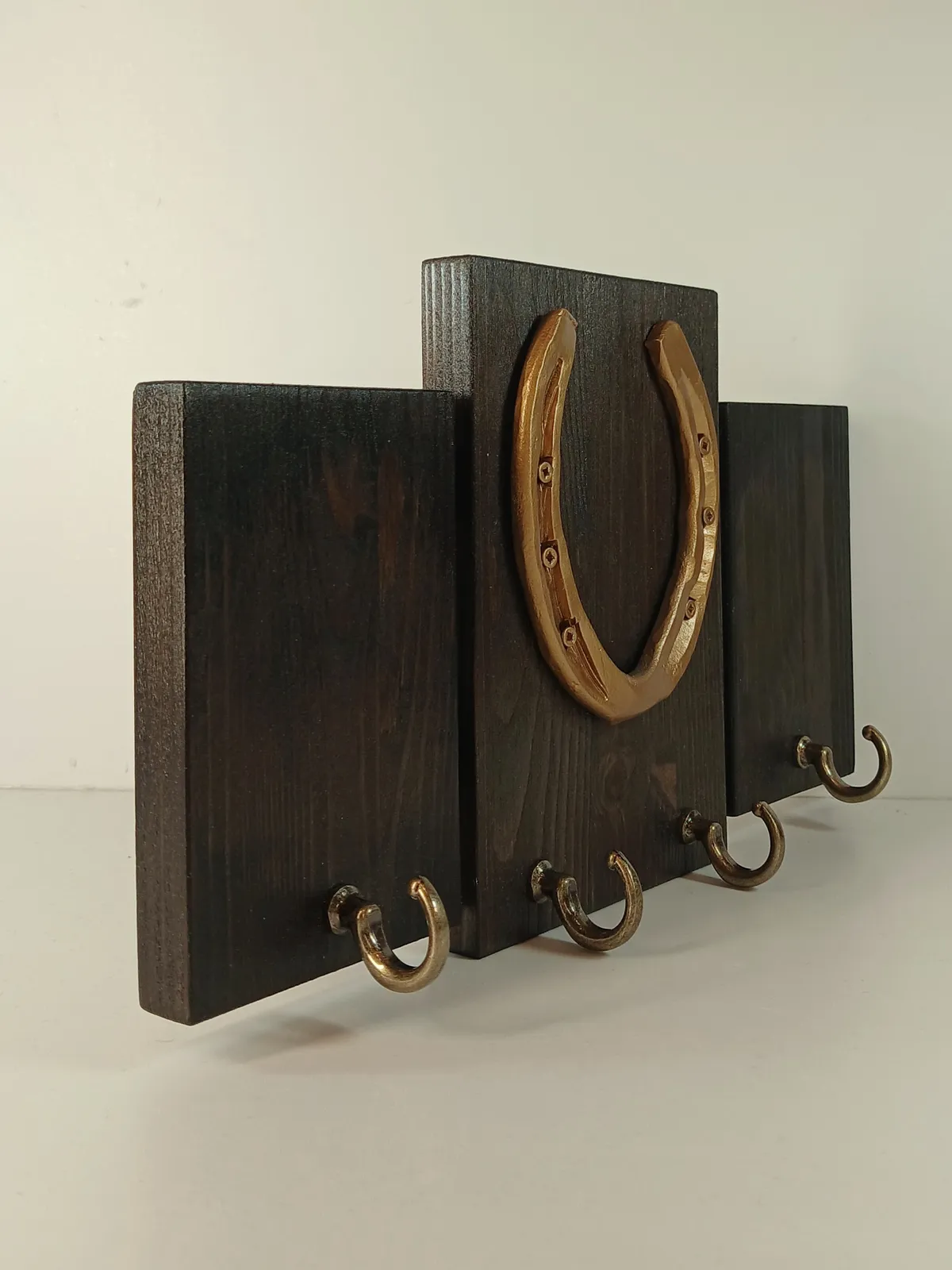 Ключница СВЕТЛОГОРЫ настенная с метал. подковой