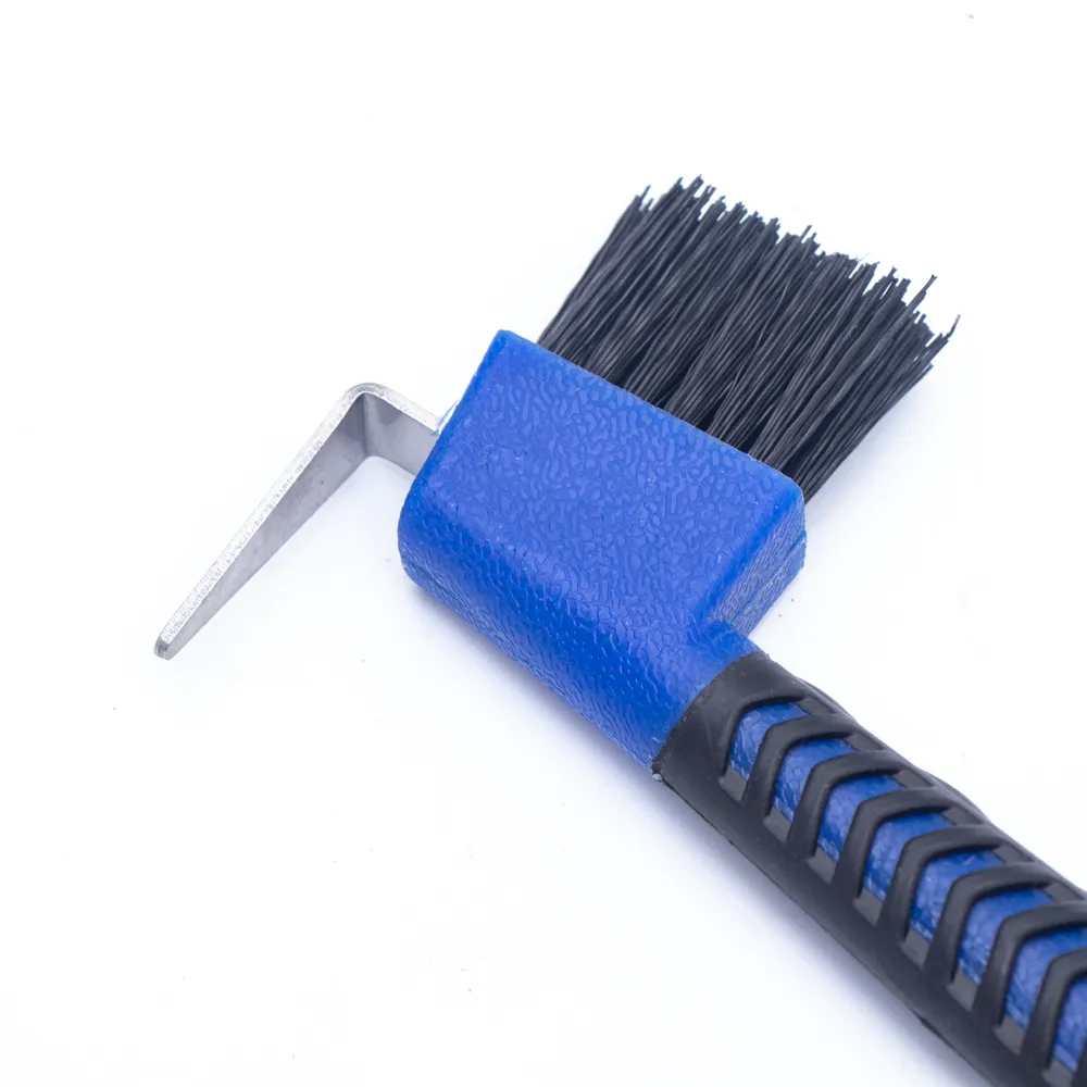 Копытник с щеткой