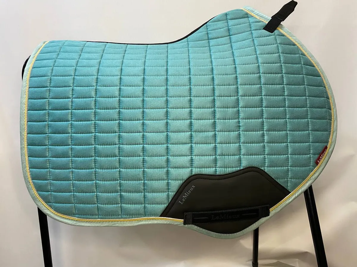 Вальтрап конкурный LeMieux Suede Classic