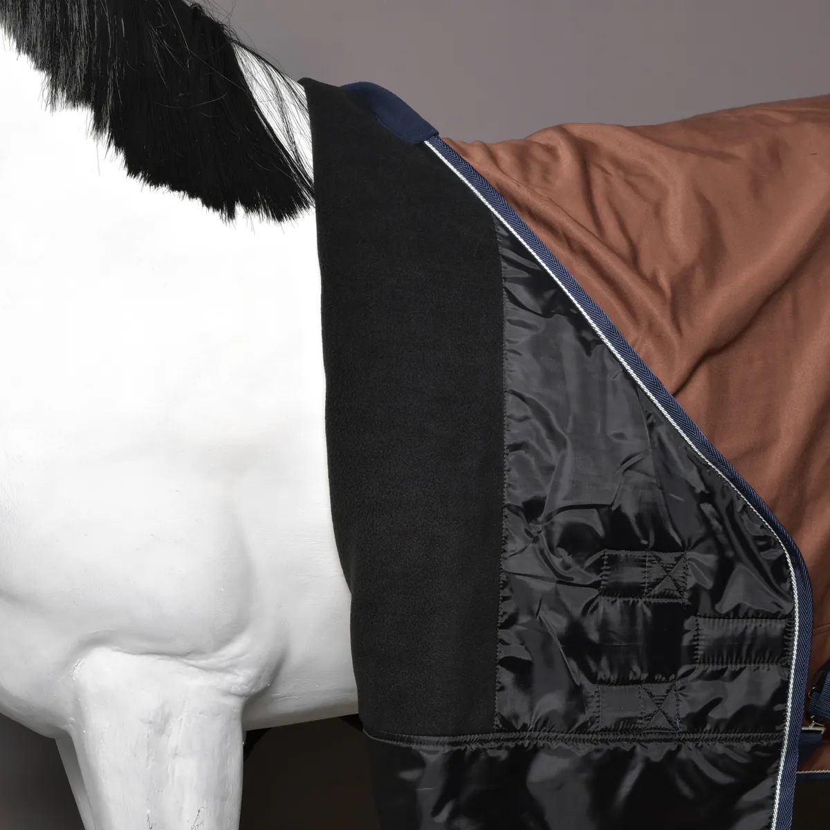 Попона денниковая FLEECE-LINED на флисе коричневый
