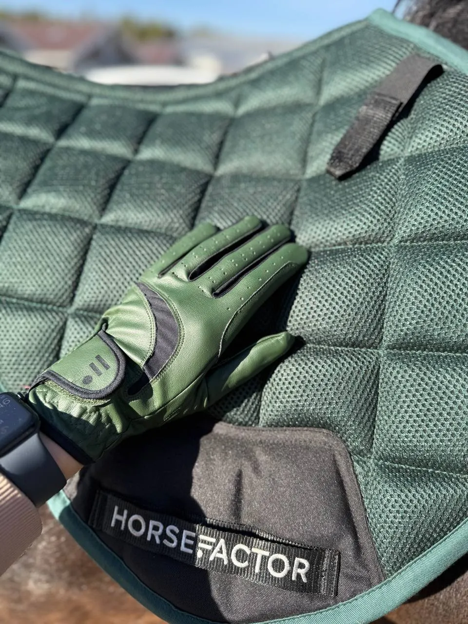 Перчатки HorseFactor зеленые (s)